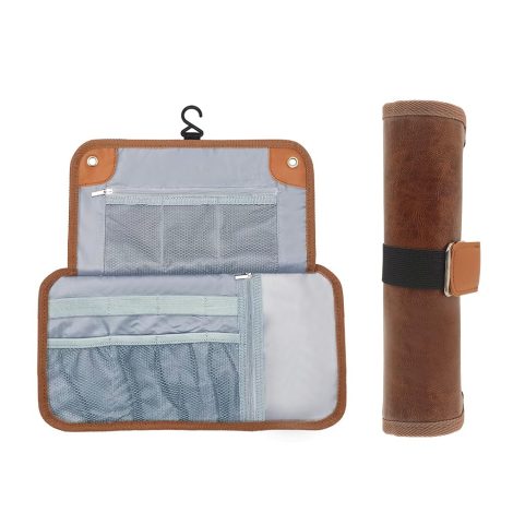 Men’s travel toiletry bag, all-in-one waterproof bathroom kit for camping and outdoor activities, in brown PU leather.