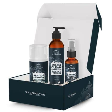 Men’s Facial Care Set – Complete skincare regimen designed for men’s facial needs. Includes serum, cleanser, and moisturizer.