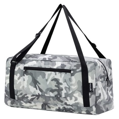 Foldable travel bag for women & men, perfect for the gym, with an arctic camo design.