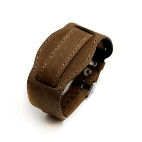 Extra large M18 Military Leather Trench Band – Sand color, fits 18 or 20 mm lugs.